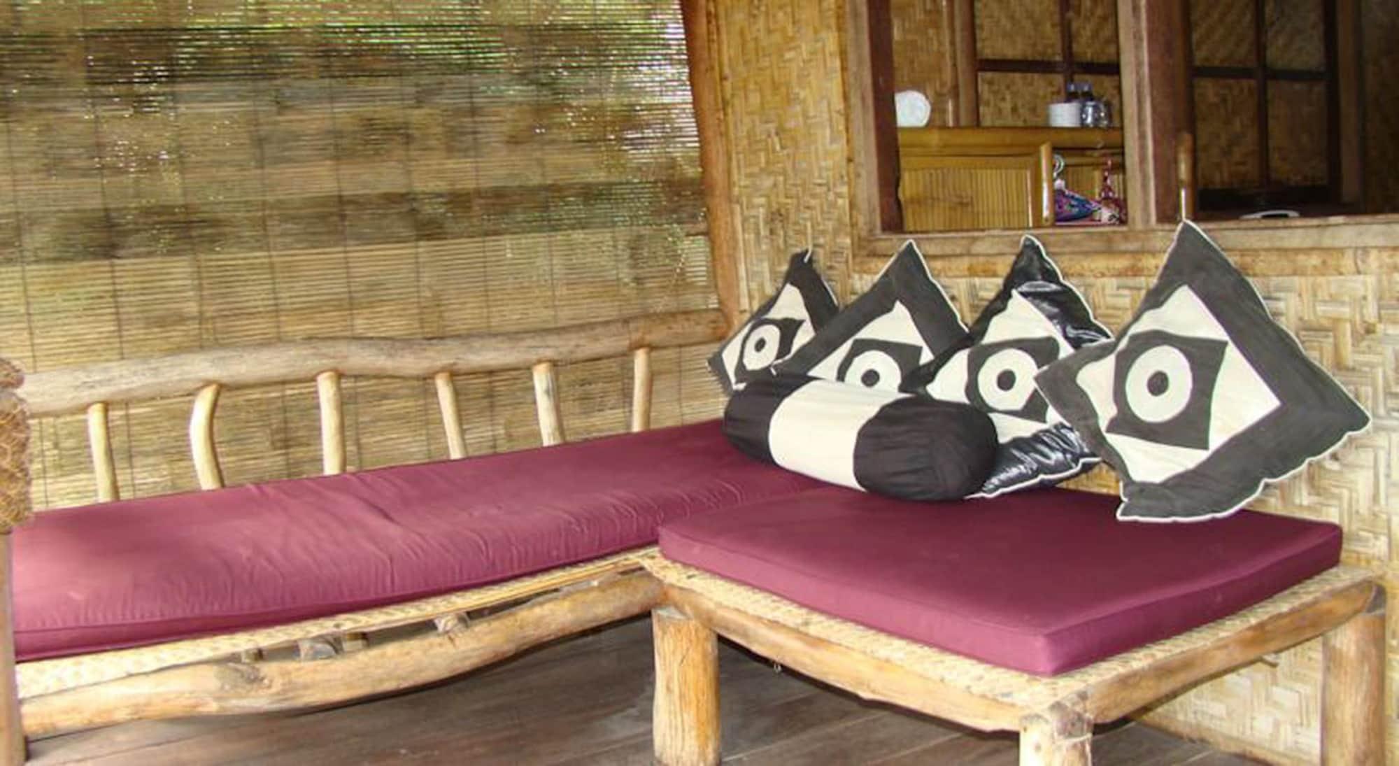 Flower Bud Bungalow Pecatu  Exterior photo
