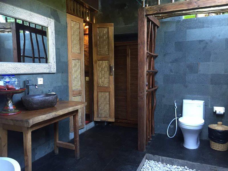 Flower Bud Bungalow Pecatu  Exterior photo