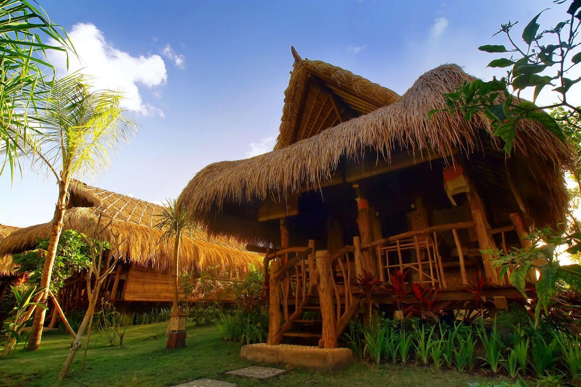 Flower Bud Bungalow Pecatu  Exterior photo